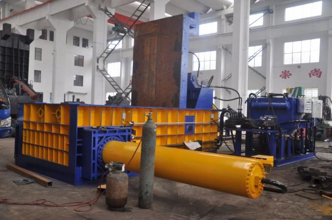 Y81f-315 Hidrolik Metal Balya Makinesi / Metal Geri Dönüşüm Baler 3