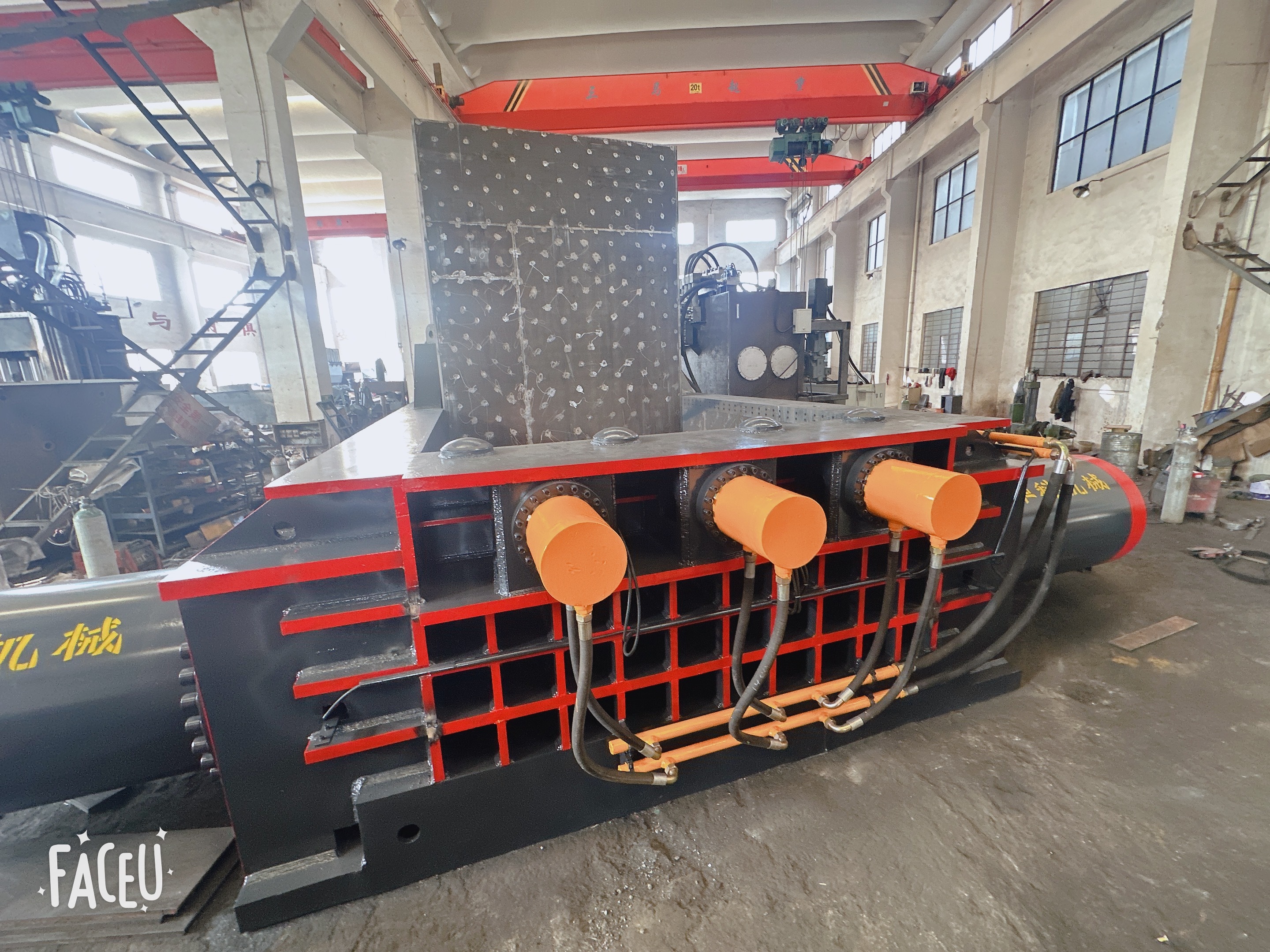 Şirketin en son blog yazıları PLC Automatic vs Manual Scrap Metal Baler: Which Control System Is Better for Your Recycling Plant?