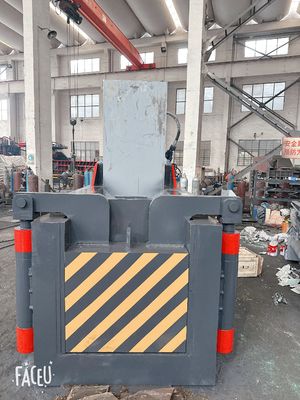 satın al 200T Hidrolik Atık Metal Baler Baskı / PLC Kontrolü ile Metal Geri Dönüşüm Baler Makinesi online manufacture