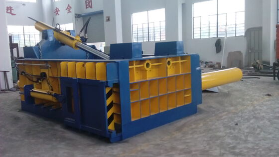 satın al 315 Ton Hurda Metal Presi, Çok Silindirli Hidrolik Sıkıştırmalı online manufacture