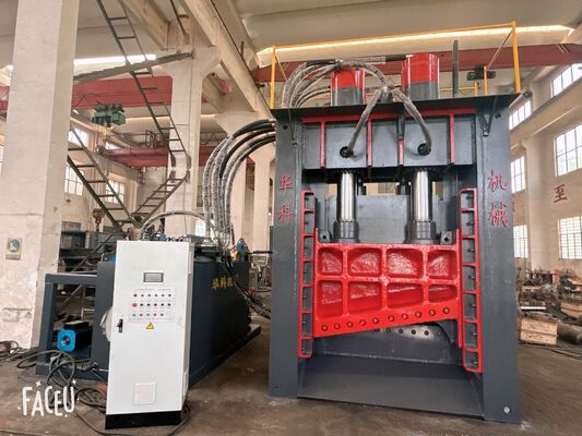 satın almak 25 MPa Hidrolik Sistemi, Su Soğutucu Yağ Soğutucu ve 700 Ton Kesme Gücüyle Hidrolik Atık Metal Kesme online manufacture